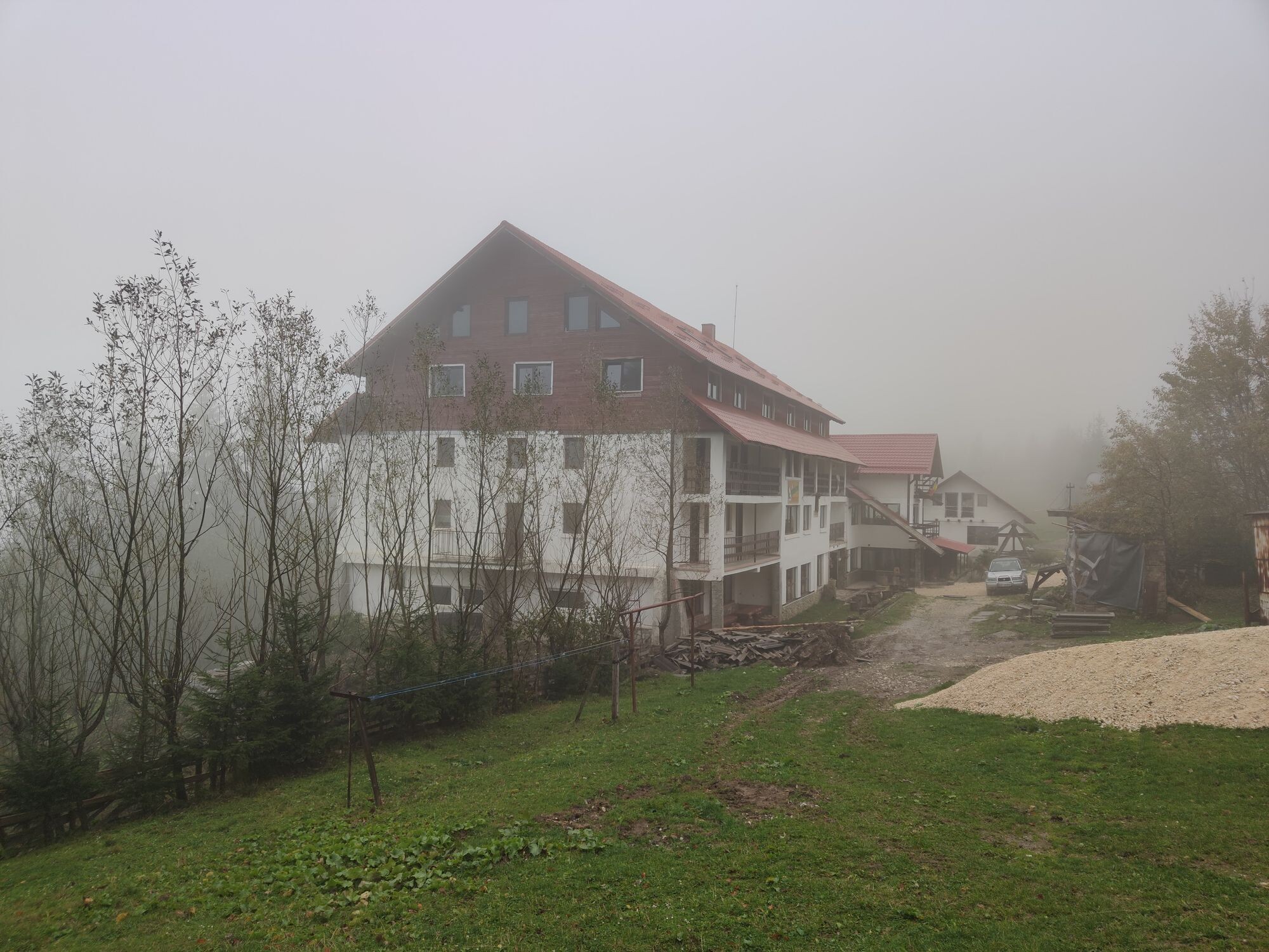 ghost-0e60d41d7758e3fe.jpg